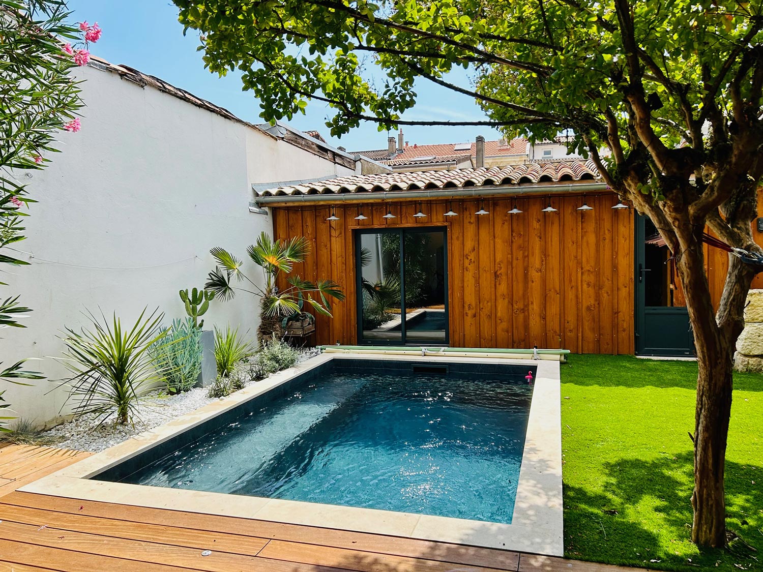 Construction-piscine-bordeaux-saint-genes-bordeaux-clement-1